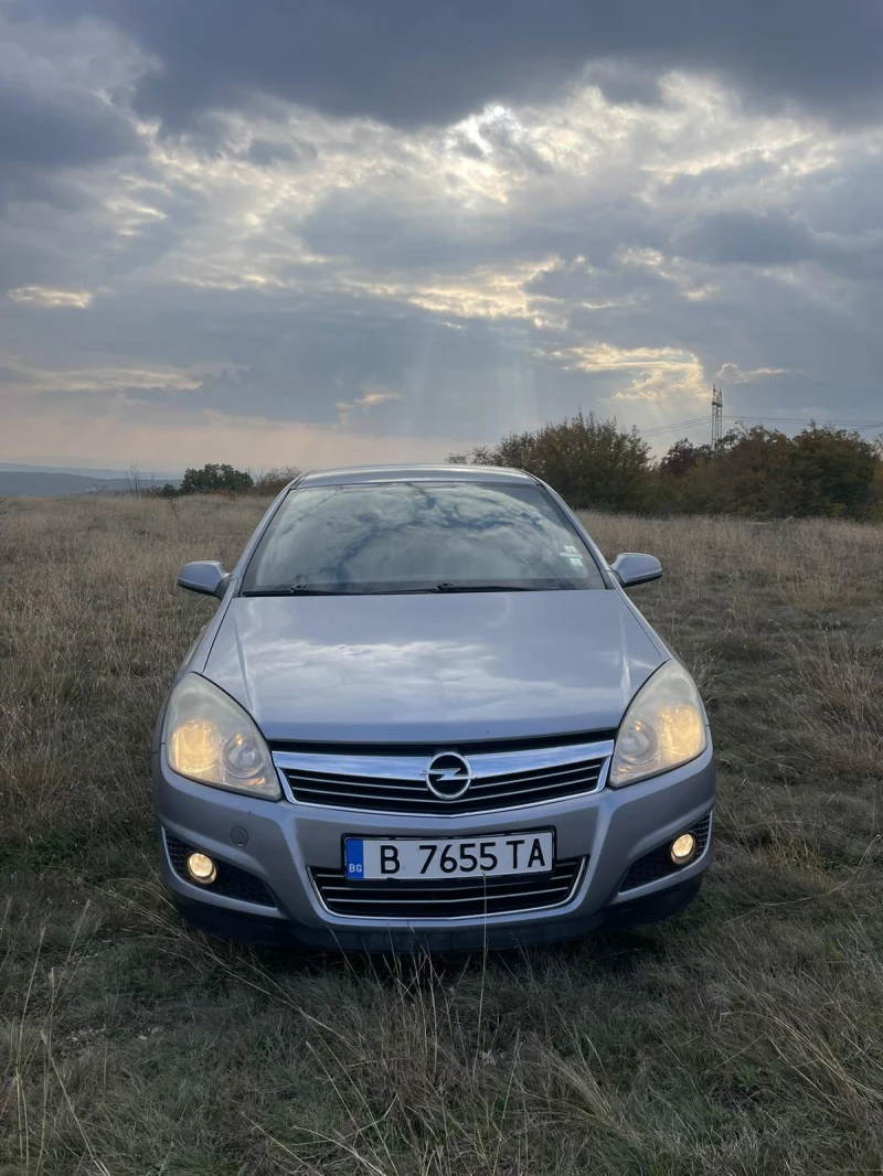 Opel Astra, снимка 5 - Автомобили и джипове - 48016151