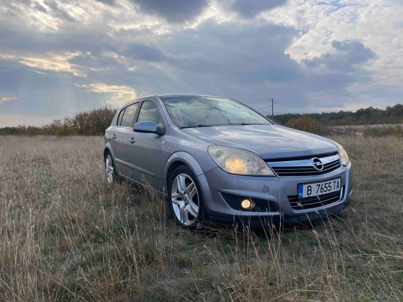 Opel Astra, снимка 4 - Автомобили и джипове - 48016151