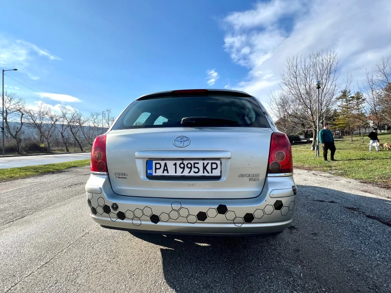 Toyota Avensis D2D 2.0, снимка 6 - Автомобили и джипове - 48357697