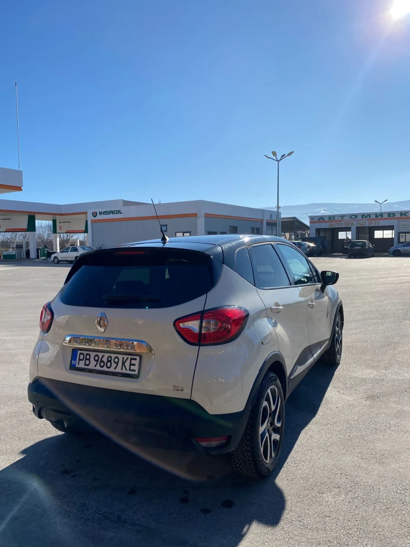 Renault Captur 1.2 Tce, снимка 5 - Автомобили и джипове - 48974566