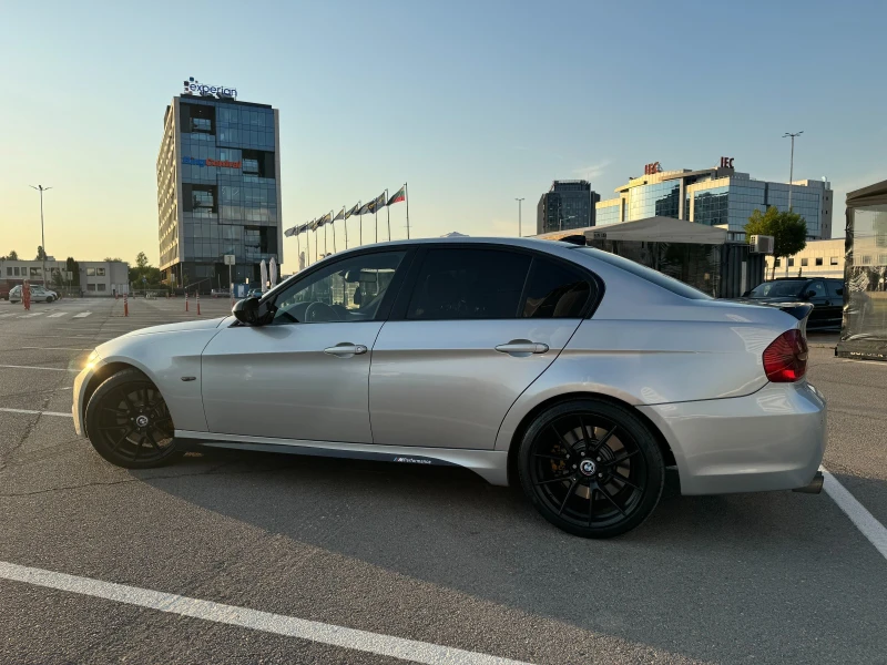 BMW 330 d LCI Mpack/Navi/Shadow line, снимка 1 - Автомобили и джипове - 49305845