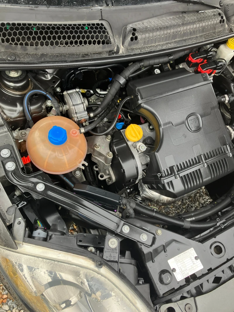 Fiat Bravo ВСИЧКИ ЕКСТРИ* ГАЗ* 6 СКОРОСТИ, снимка 11 - Автомобили и джипове - 51396732