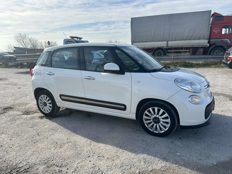 Fiat 500L 1.4 Бензин, снимка 2 - Автомобили и джипове - 52825005