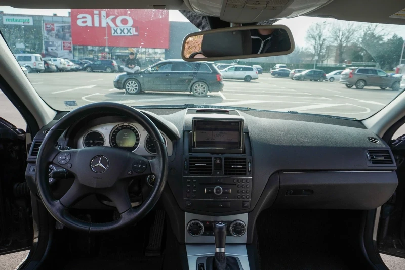 Mercedes-Benz C 280 4matic Швейцария , снимка 8 - Автомобили и джипове - 53246816