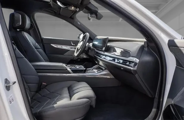 BMW 750 e xDrive = M-Sport =  | Mobile.bg   7