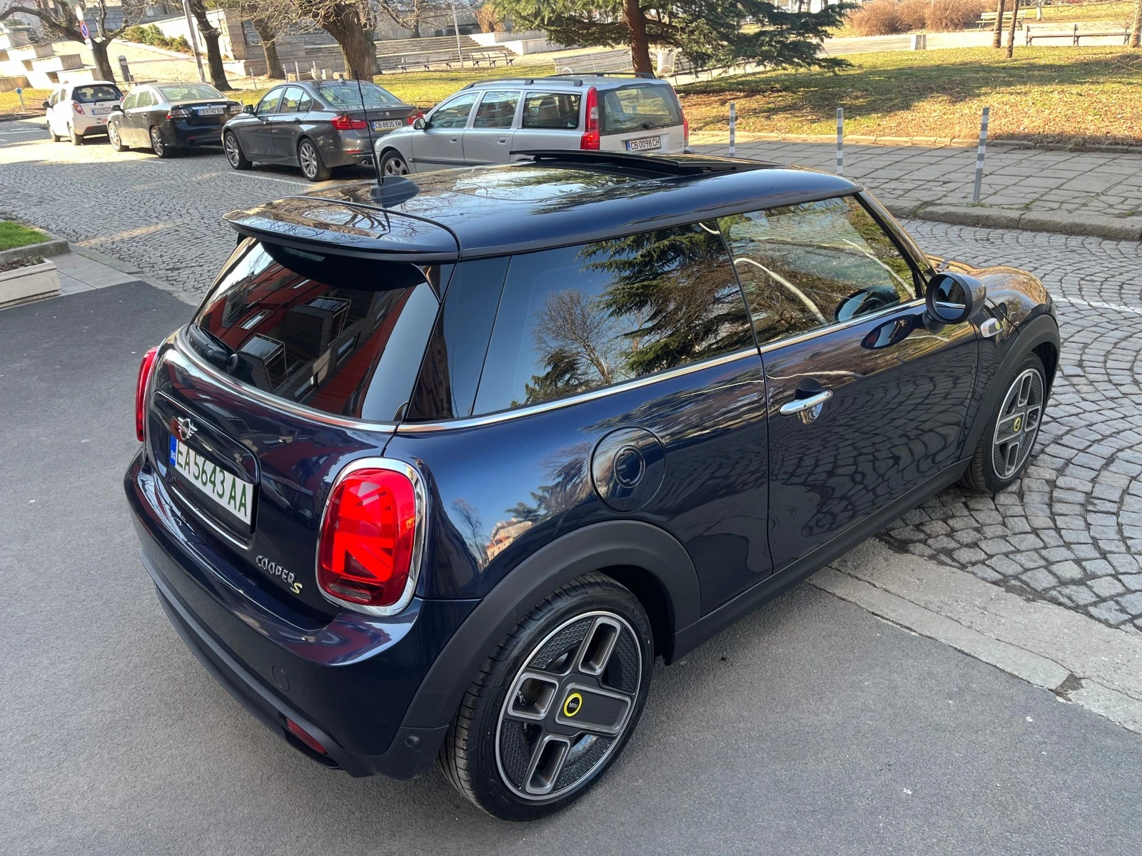 Mini Cooper Cooper SE 12500 - изображение 6