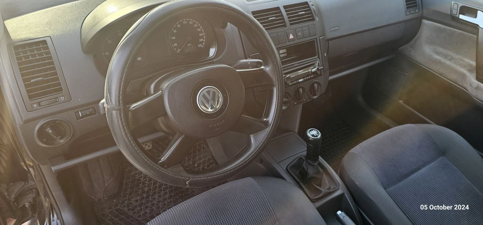 VW Polo 1.4 TDI - 80 к.с - изображение 9