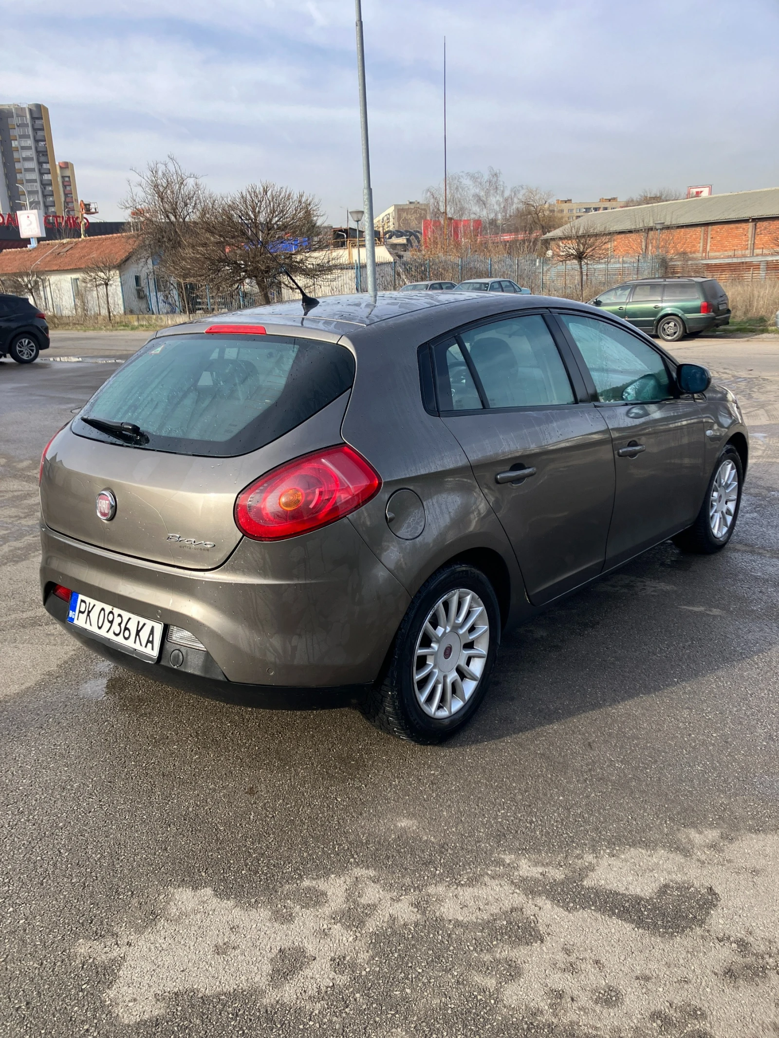 Fiat Bravo ВСИЧКИ ЕКСТРИ* ГАЗ* 6 СКОРОСТИ - изображение 6