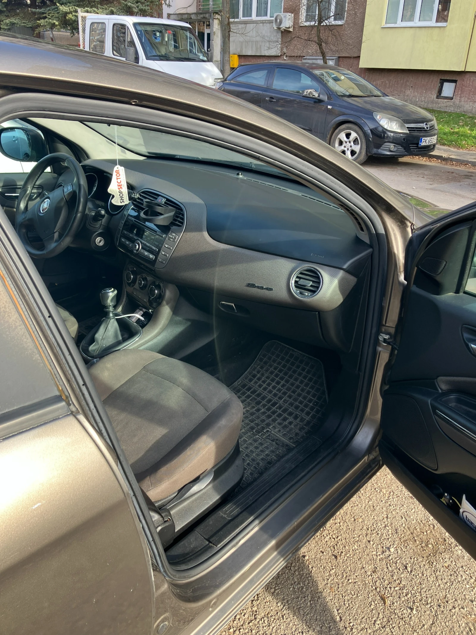 Fiat Bravo ВСИЧКИ ЕКСТРИ* ГАЗ* 6 СКОРОСТИ - изображение 7