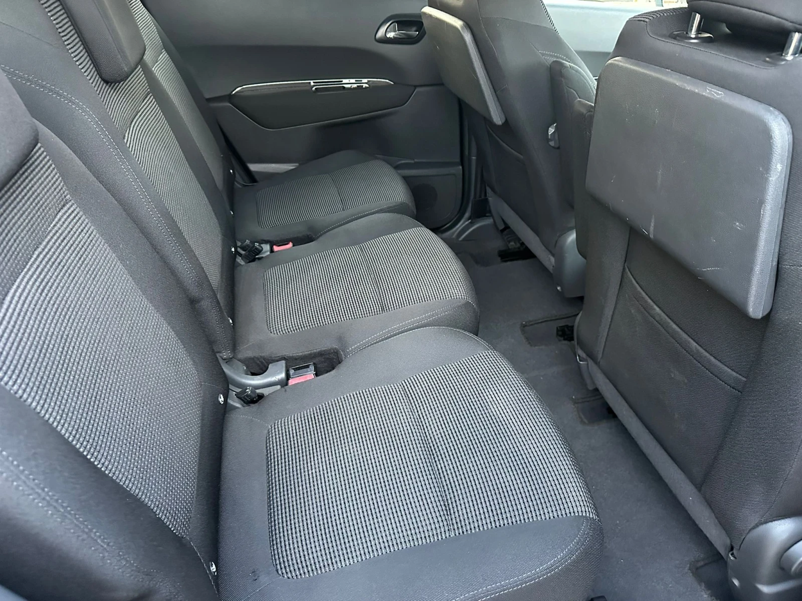 Peugeot 5008 1, 600HDI EURO5 | Mobile.bg   10