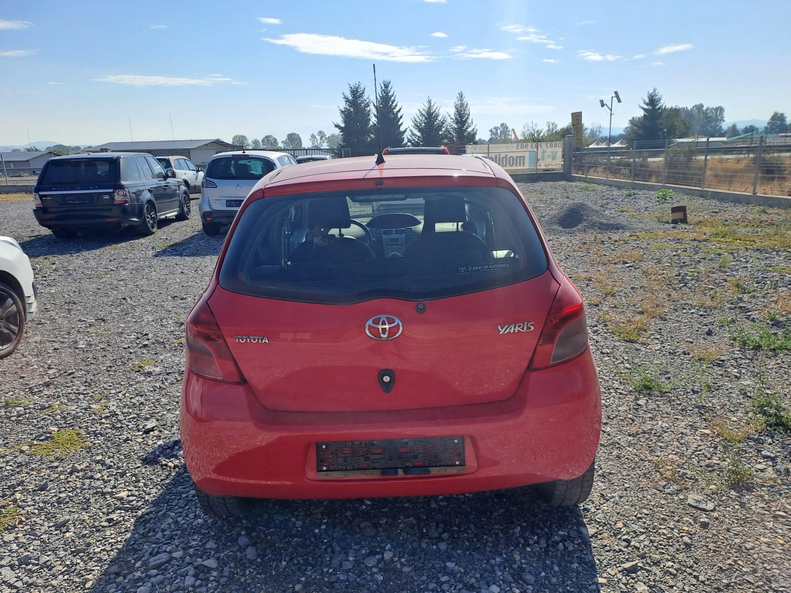 Toyota Yaris 1.0VVTi  | Mobile.bg — изображение 5