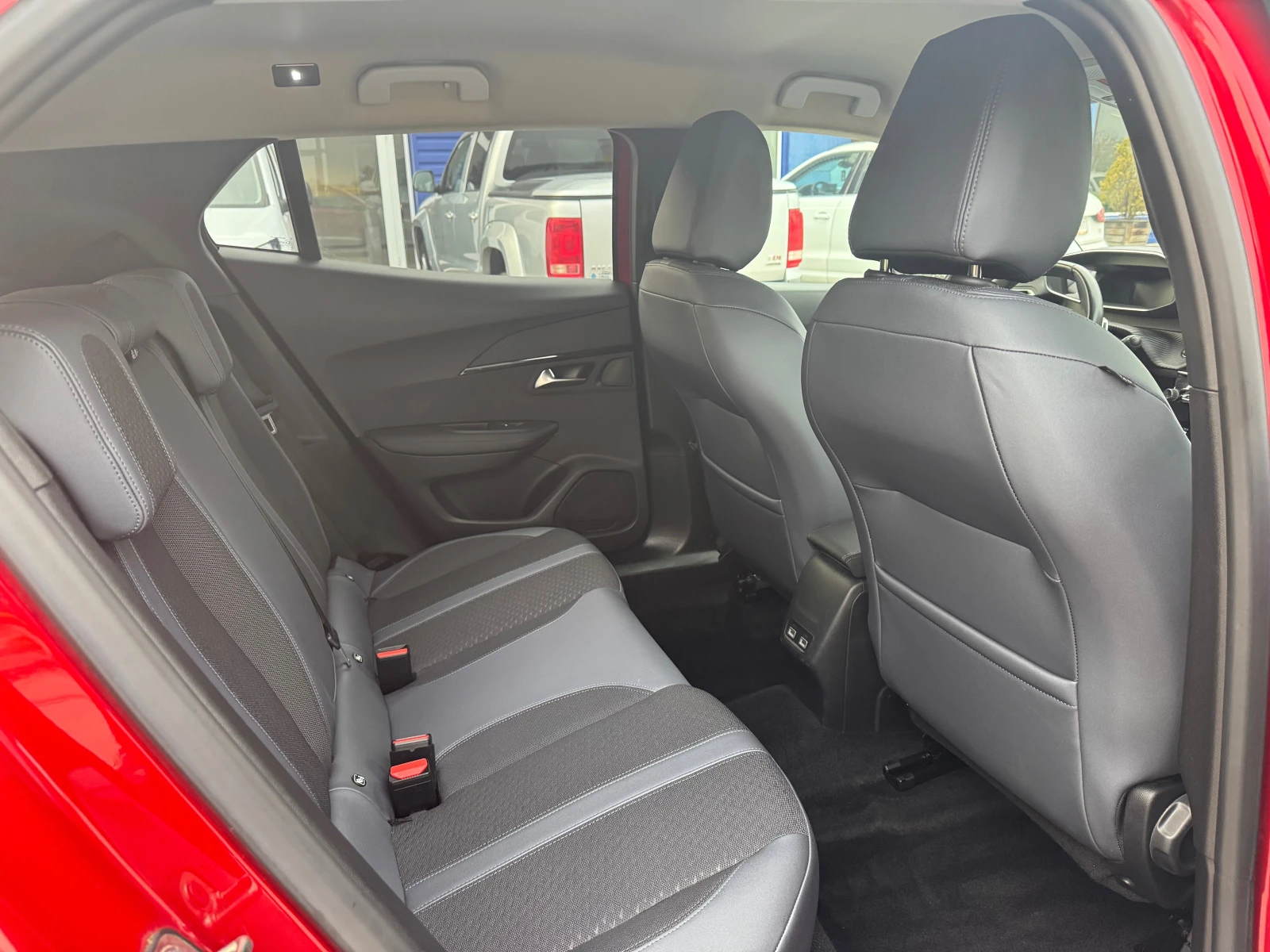 Peugeot 2008 virtual cockpit avtomat | Mobile.bg   15