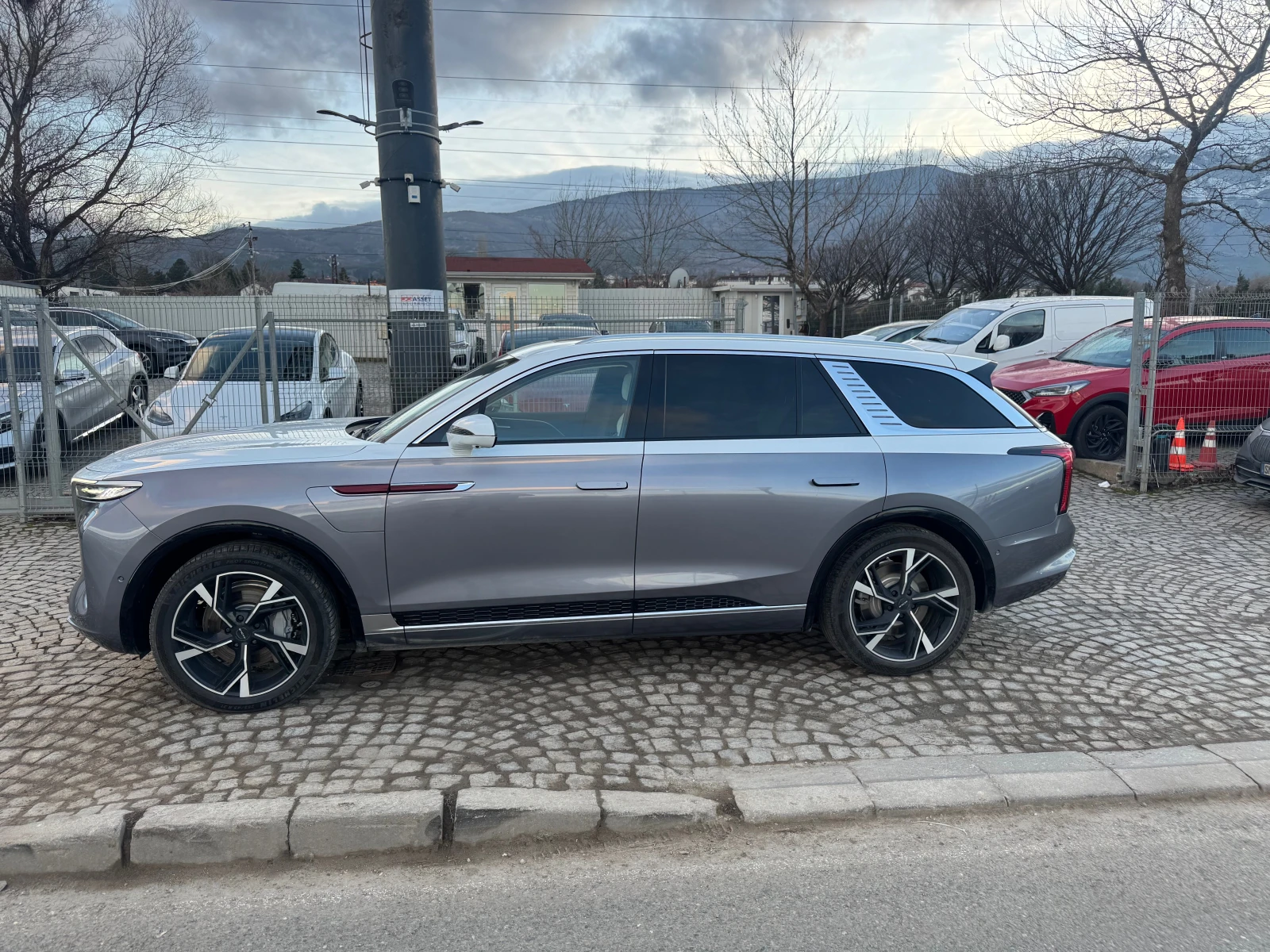 HongQi E-HS9 E-HS9 120kWH | Mobile.bg � ����������� 5