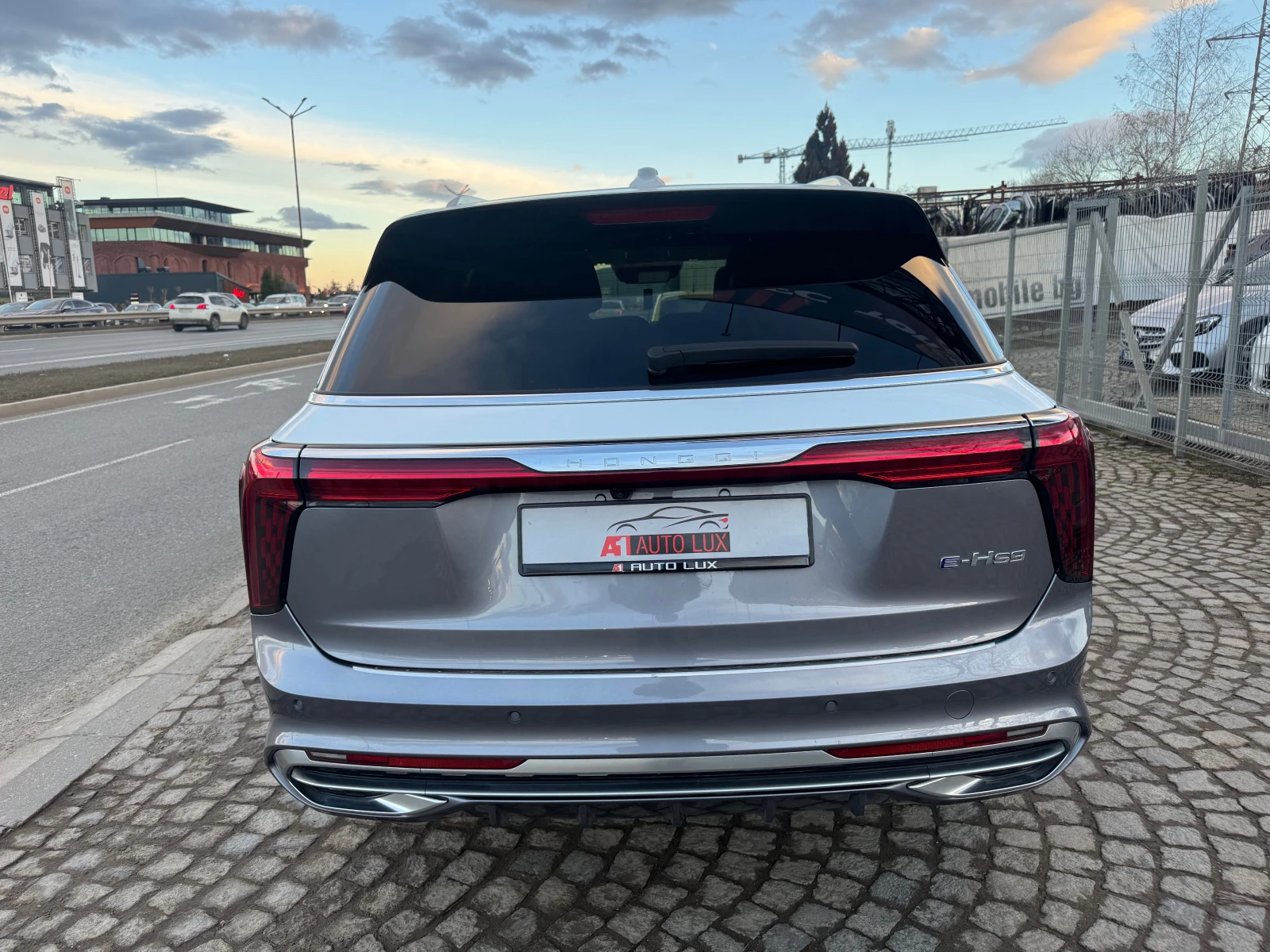 HongQi E-HS9 E-HS9 120kWH | Mobile.bg � ����������� 7