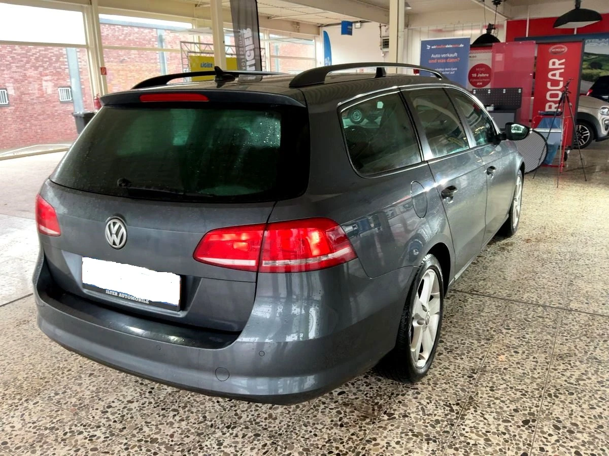 VW Passat 2.0 TDI-NAVI, снимка 4 - Автомобили и джипове - 53707908