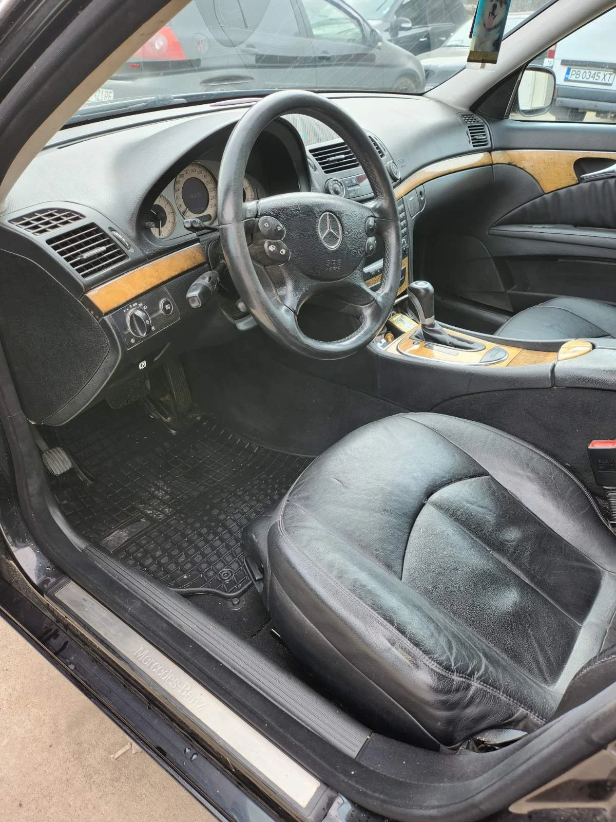 Mercedes-Benz E 320 E320CDI, снимка 4 - Автомобили и джипове - 54025554