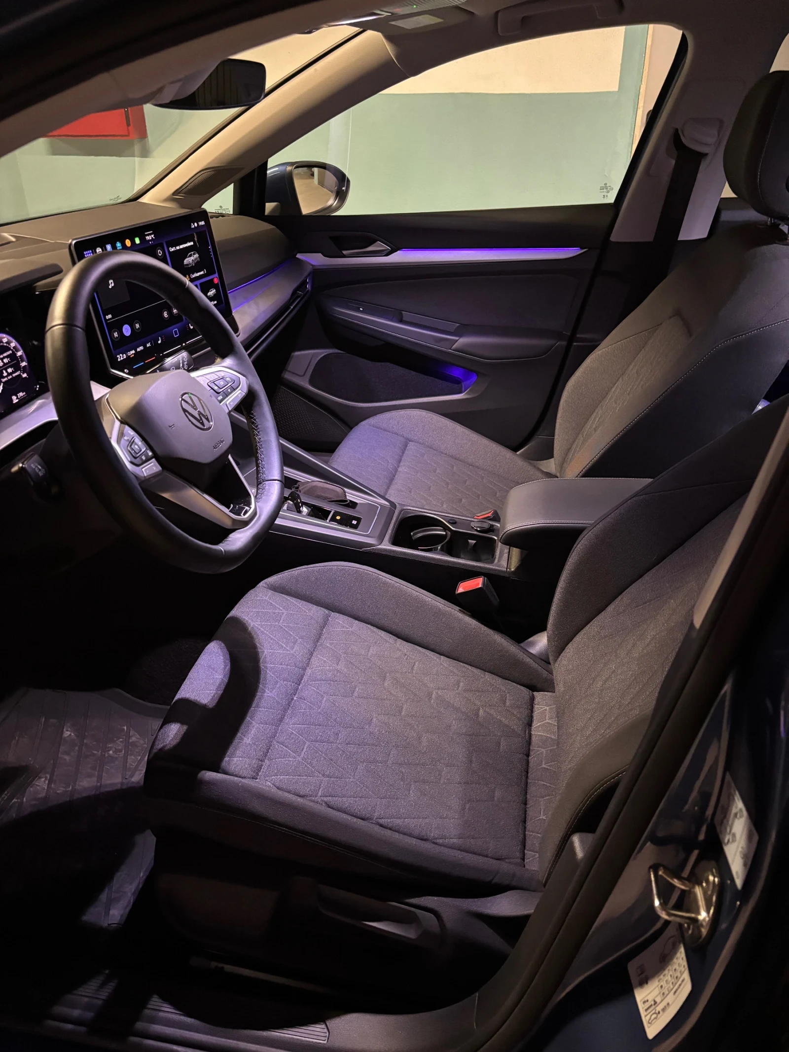 VW Golf 8.5 LifePlus, снимка 9 - Автомобили и джипове - 54230477