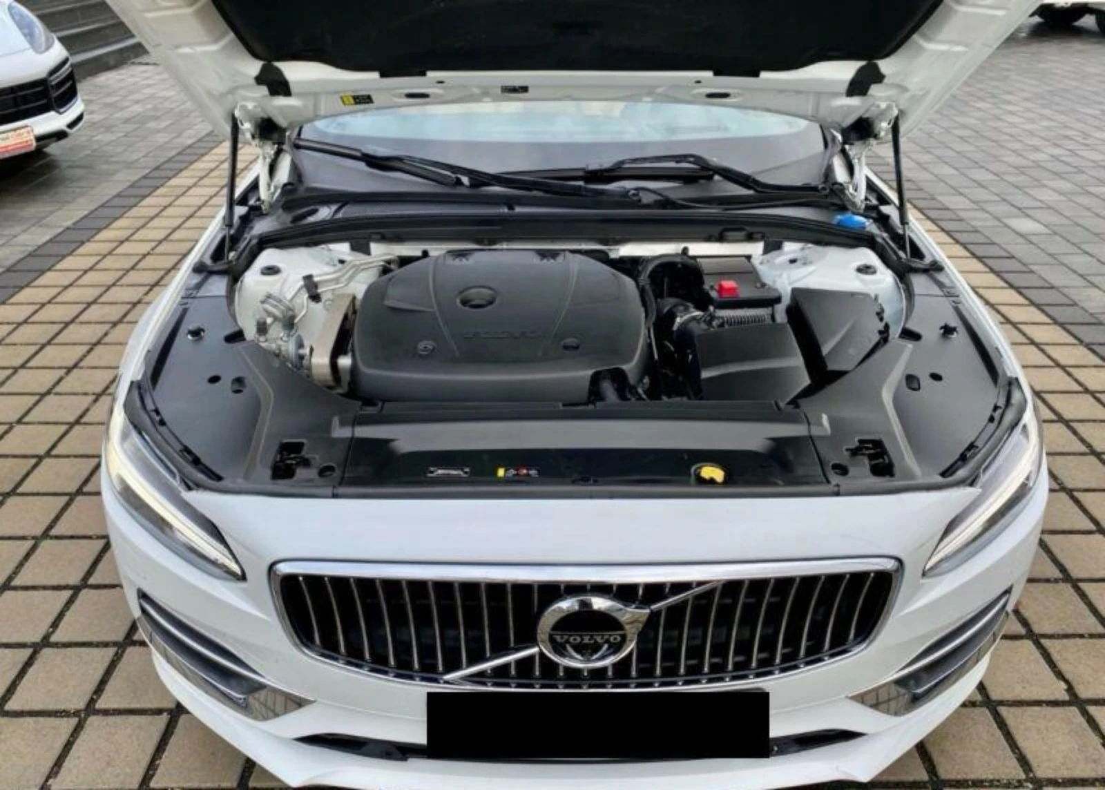 Volvo V90 Polestar, снимка 5 - Автомобили и джипове - 54250021