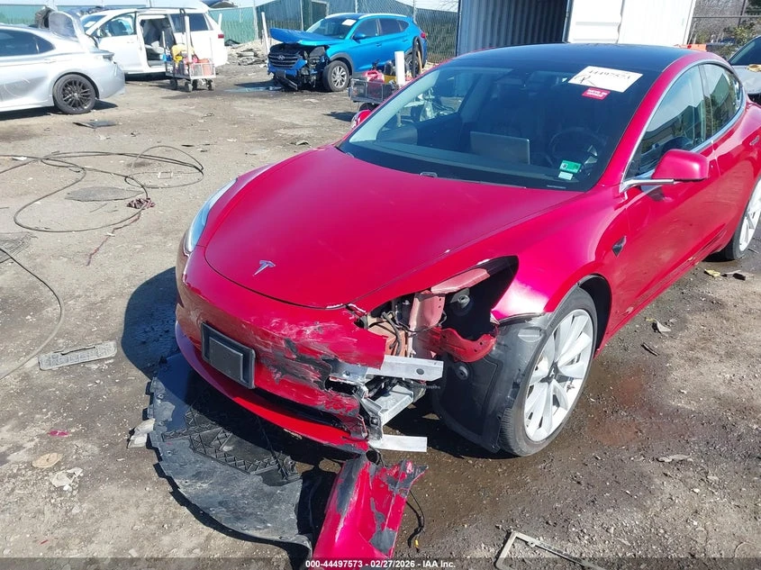 Tesla Model 3 Long Range/Mid Range, снимка 5 - Автомобили и джипове - 54435737