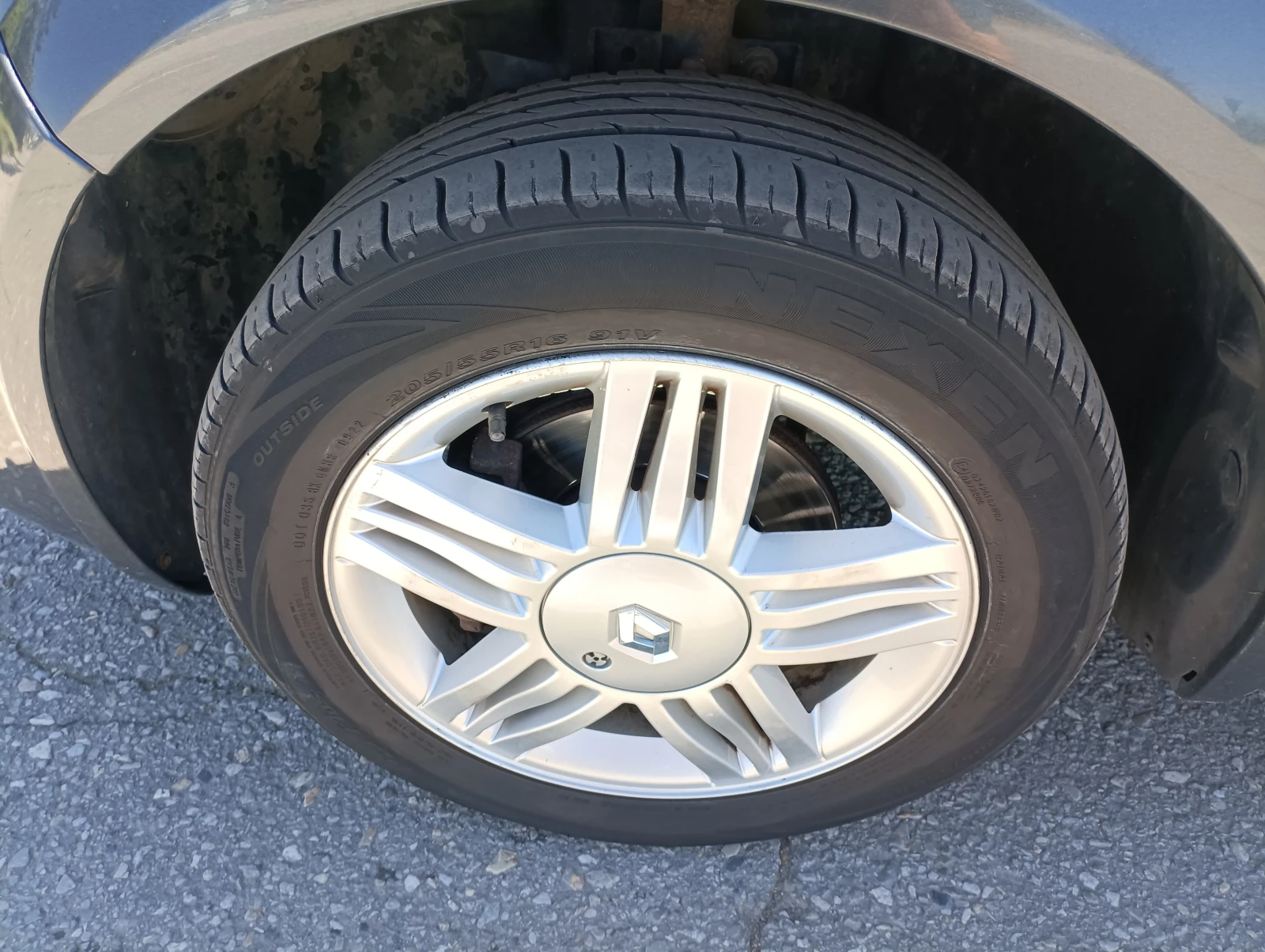 Renault Megane, снимка 6 - Автомобили и джипове - 54569542