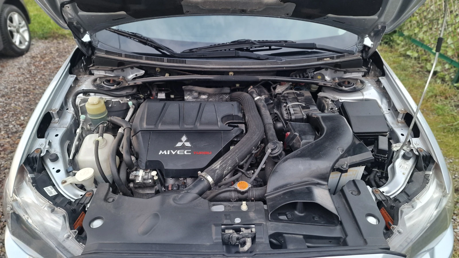 Mitsubishi Lancer 2.0 Turbo 4x4 Rallyart, снимка 16 - Автомобили и джипове - 54626407