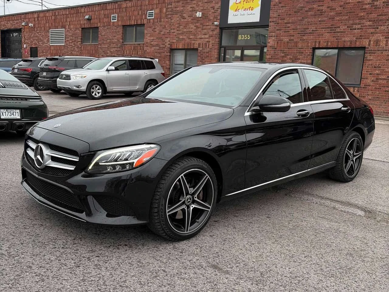 Mercedes-Benz C 300 * CARFAX * ЦЕНА ДО БГ