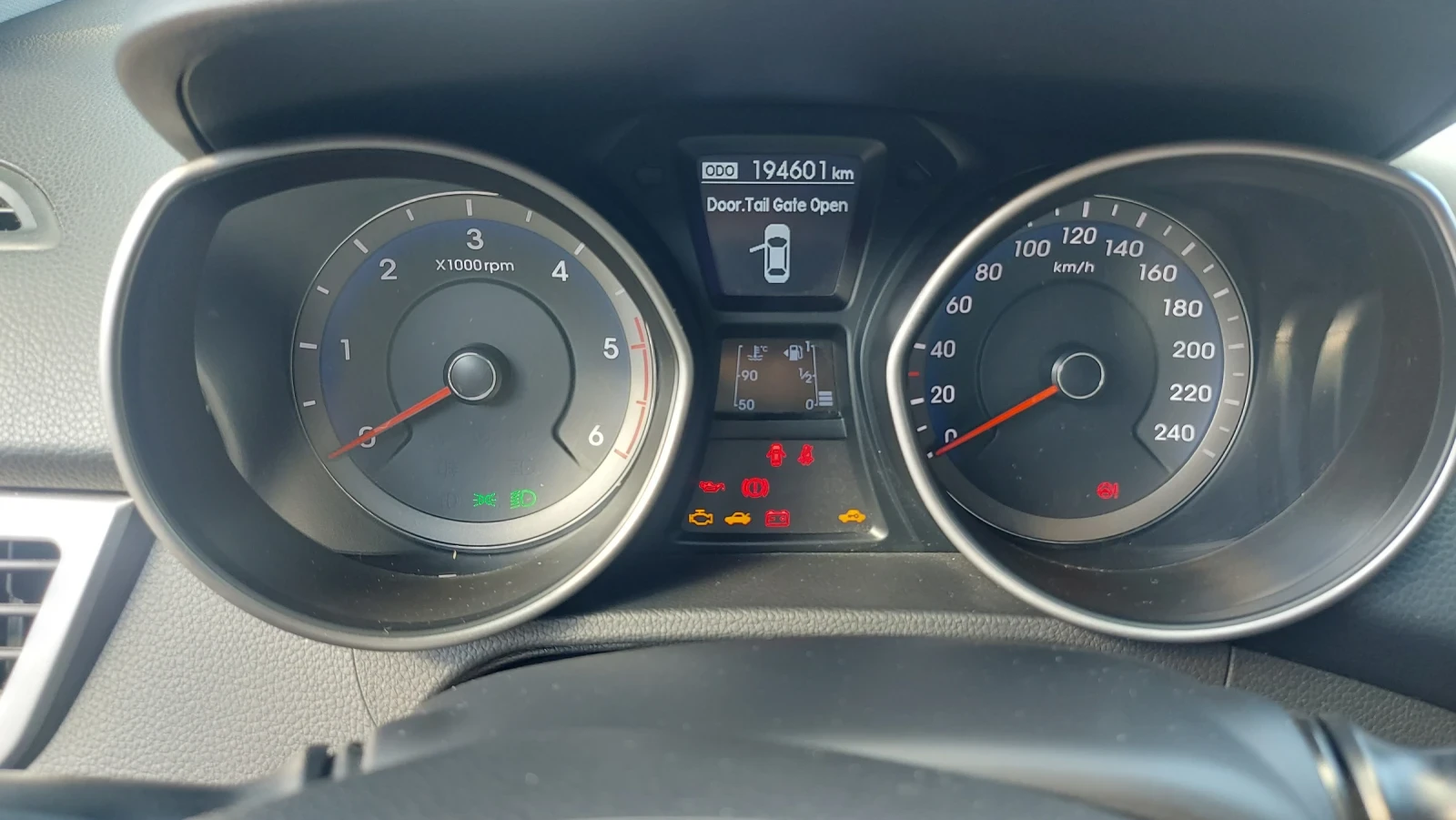 Hyundai I30, снимка 8 - Автомобили и джипове - 54807568