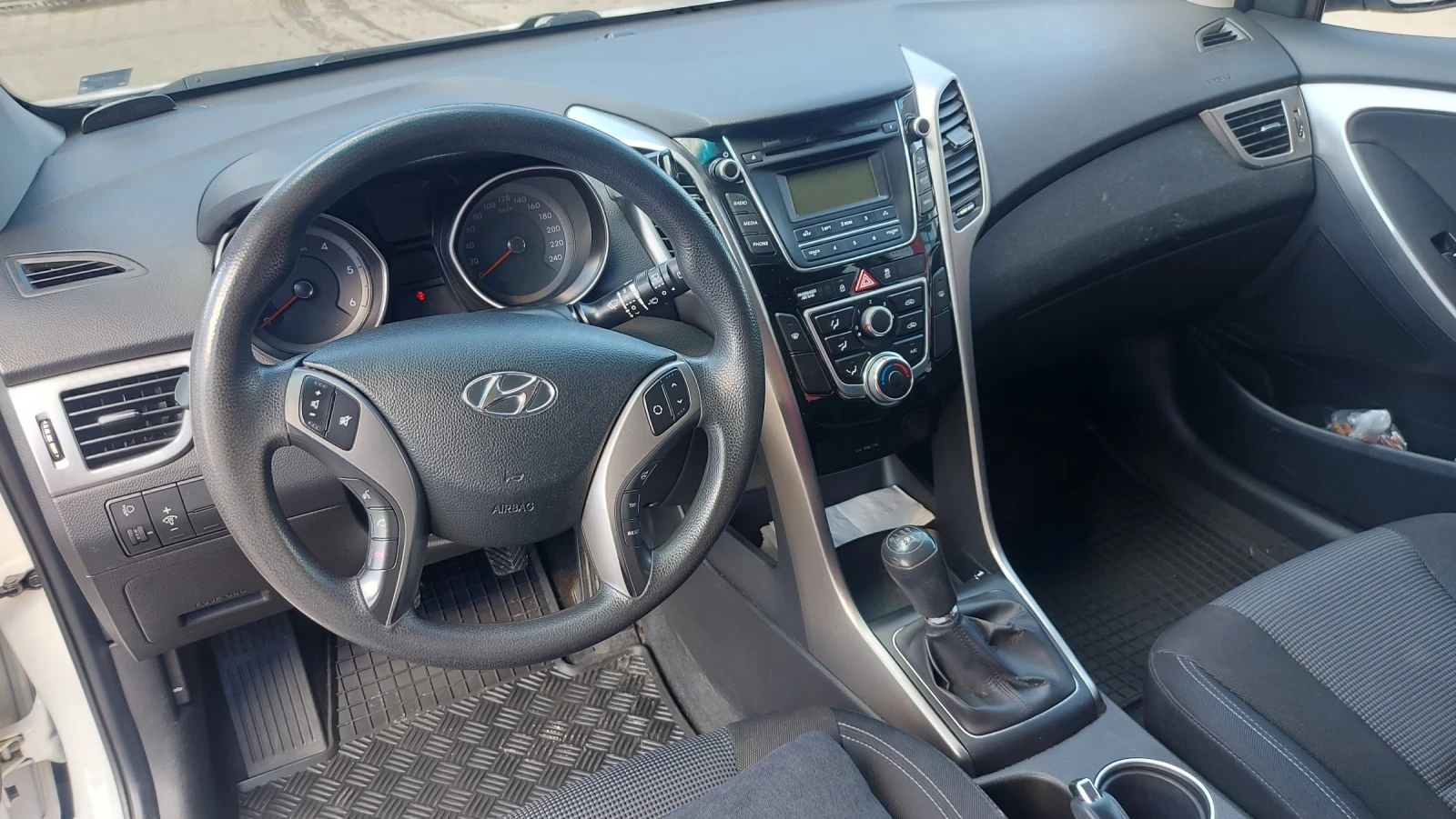 Hyundai I30, снимка 4 - Автомобили и джипове - 54807568