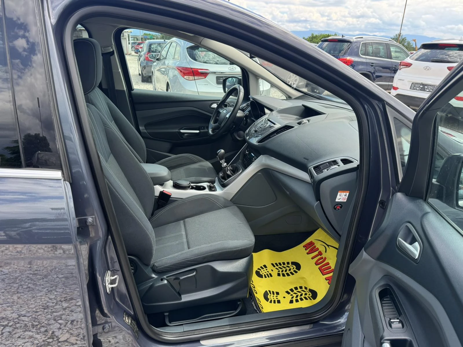Ford C-max 1.6TDCI, снимка 15 - Автомобили и джипове - 54893269