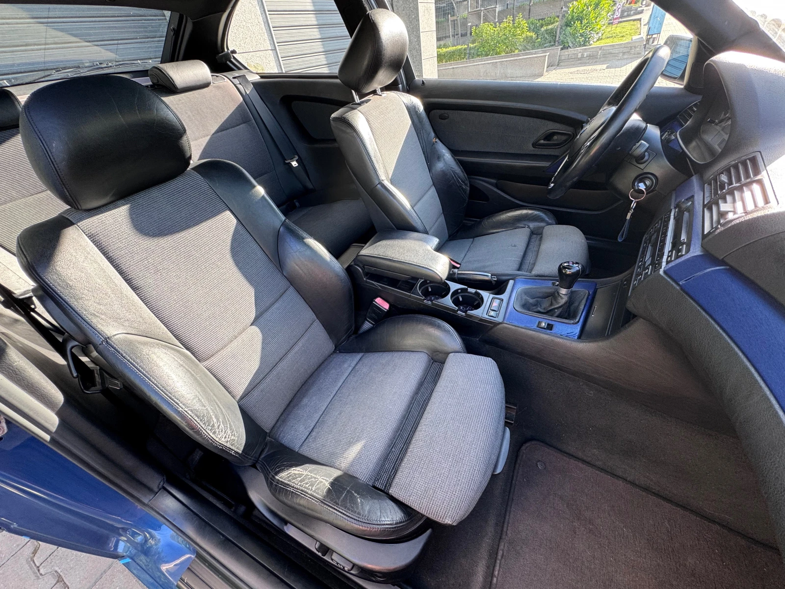 BMW 325 ti, снимка 16 - Автомобили и джипове - 54942855