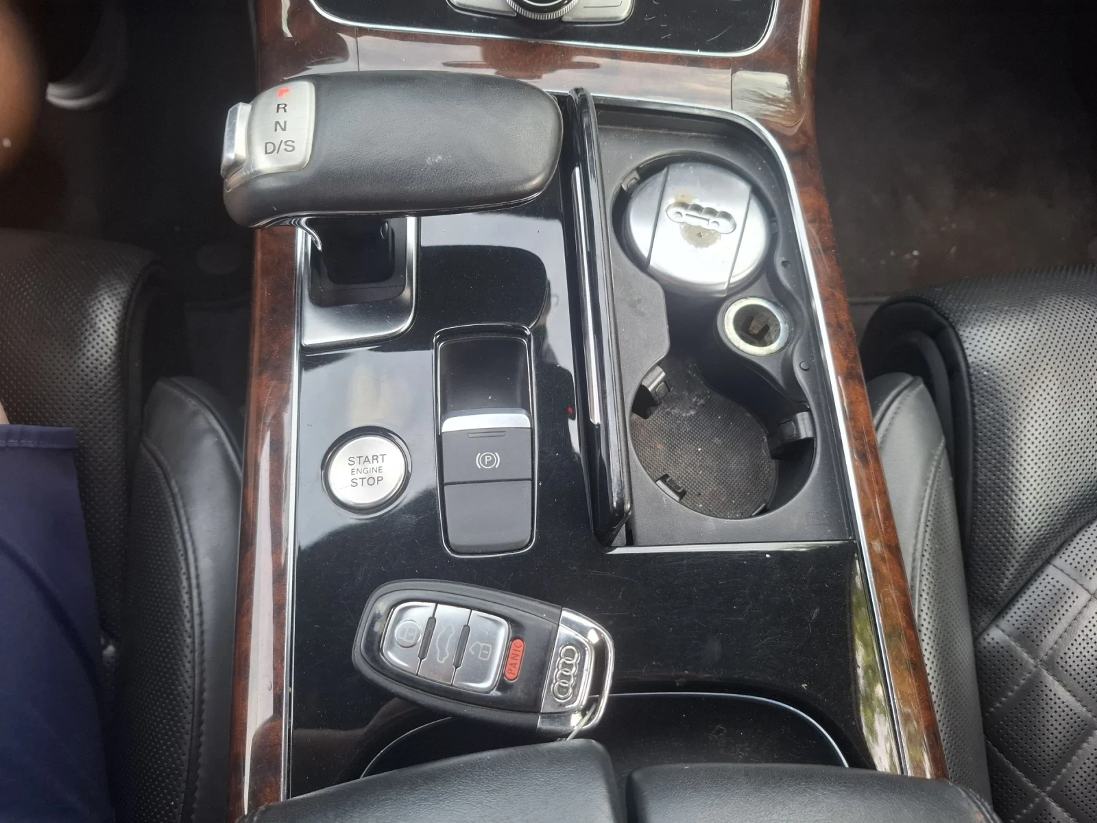 Audi A8, снимка 7 - Автомобили и джипове - 54961043