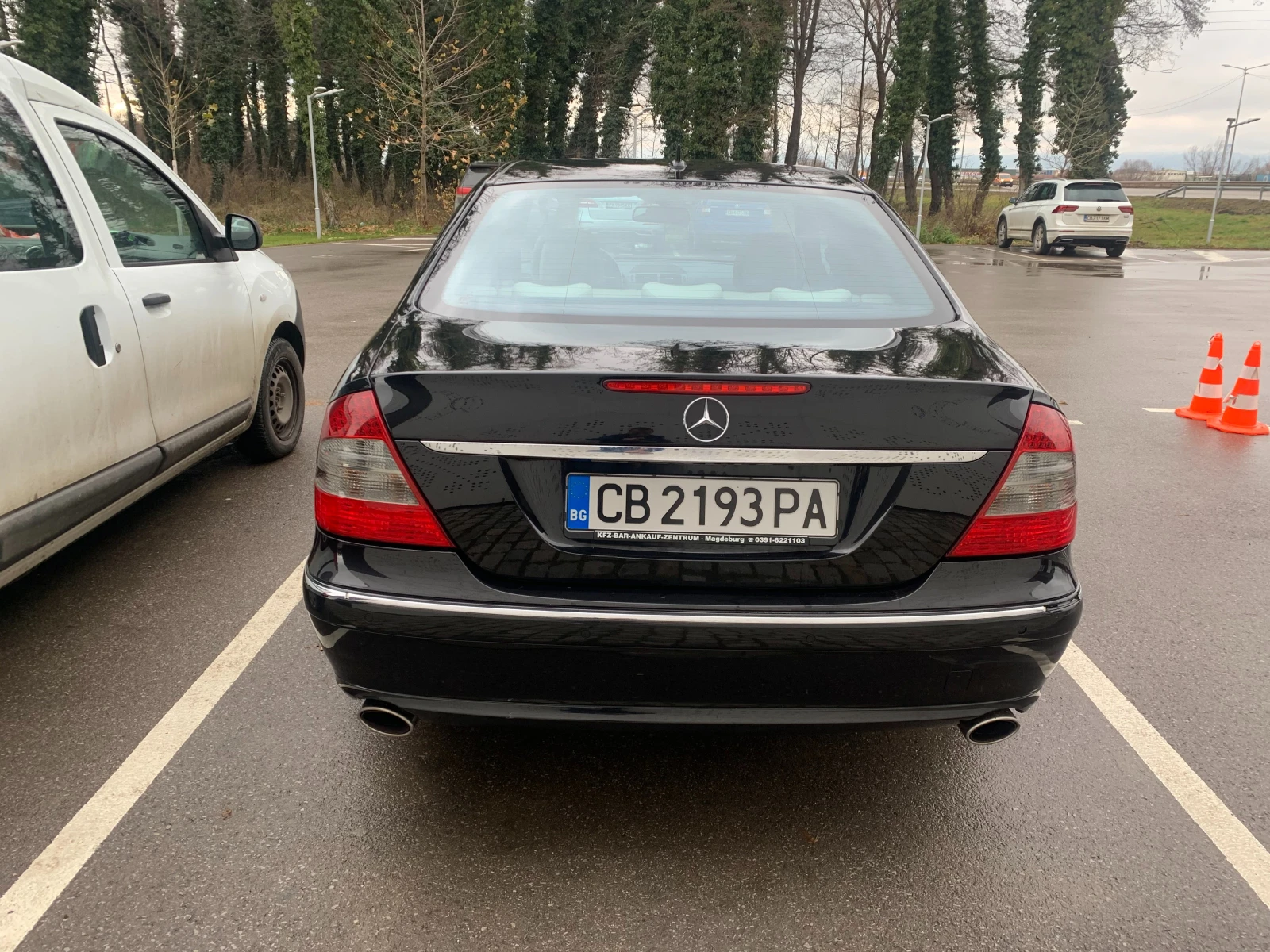 Mercedes-Benz E 350, снимка 5 - Автомобили и джипове - 55016768