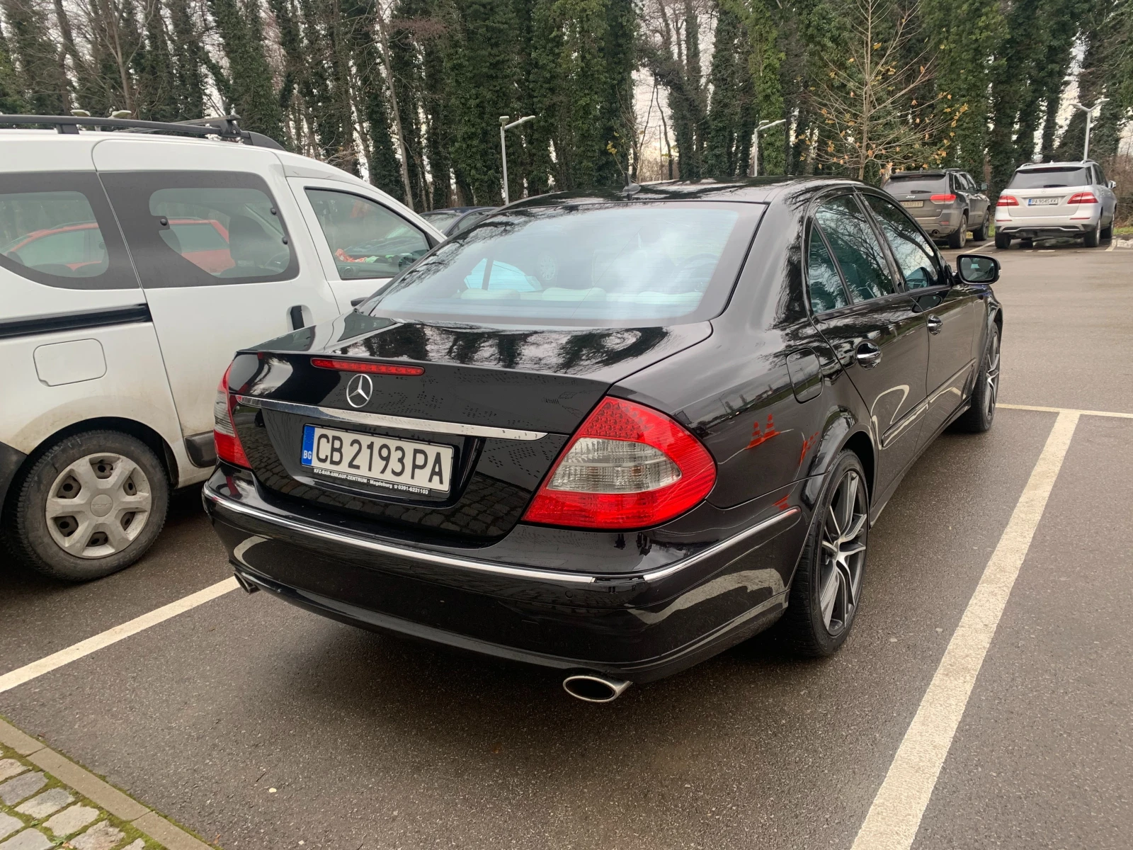 Mercedes-Benz E 350, снимка 7 - Автомобили и джипове - 55016768