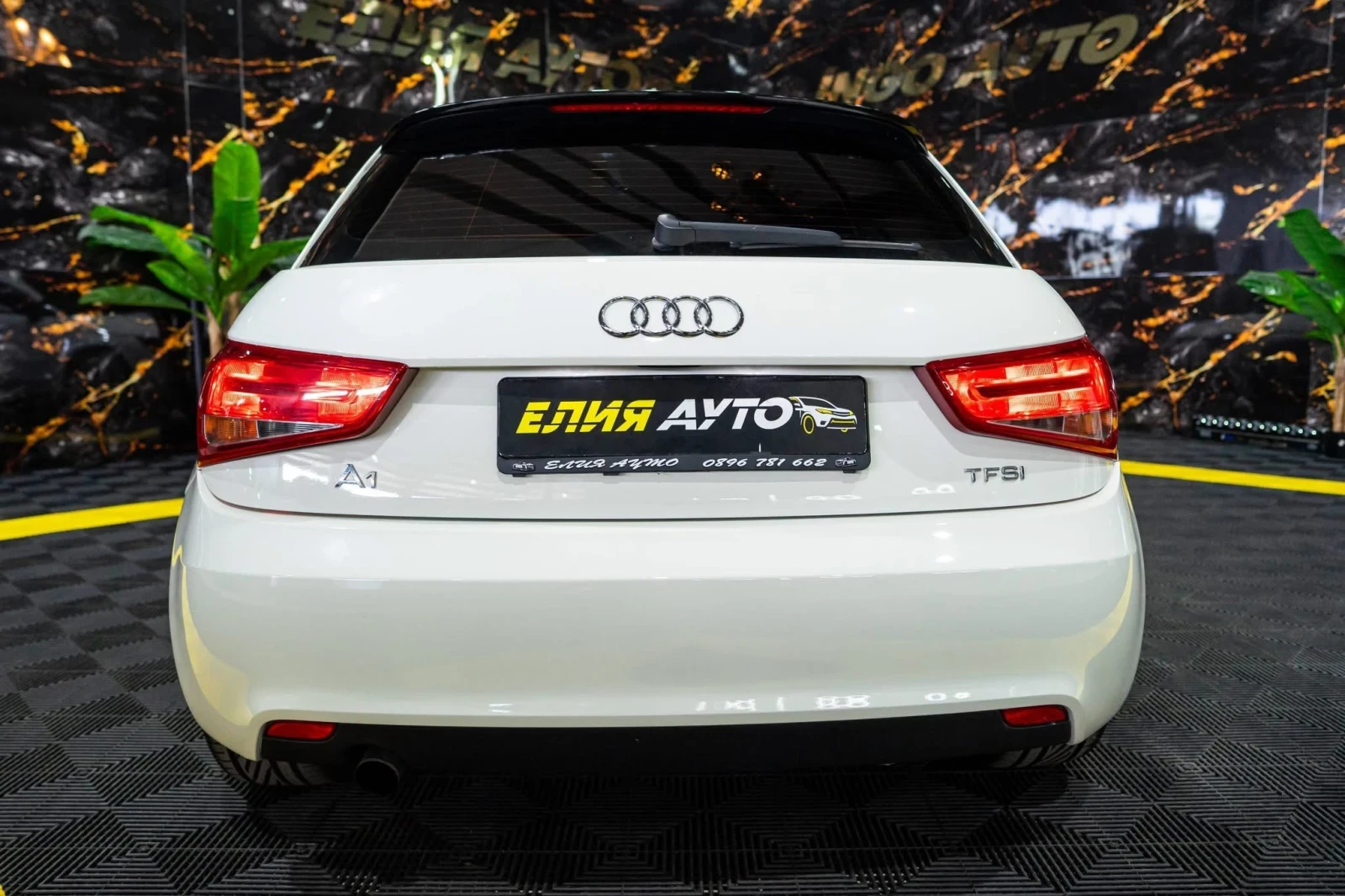 Audi A1 1.0TFSI LED ТОП СЪСТОЯНИЕ ГАРАНЦИЯ ЛИЗИНГ 100%, снимка 8 - Автомобили и джипове - 55088288
