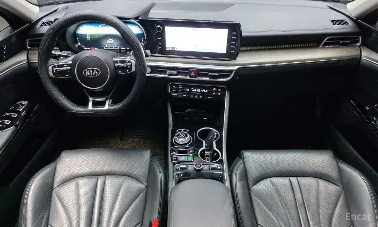 Kia K5 * 1.6 Turbo * CARFAX * ЦЕНА ДО БГ, снимка 8 - Автомобили и джипове - 55530414
