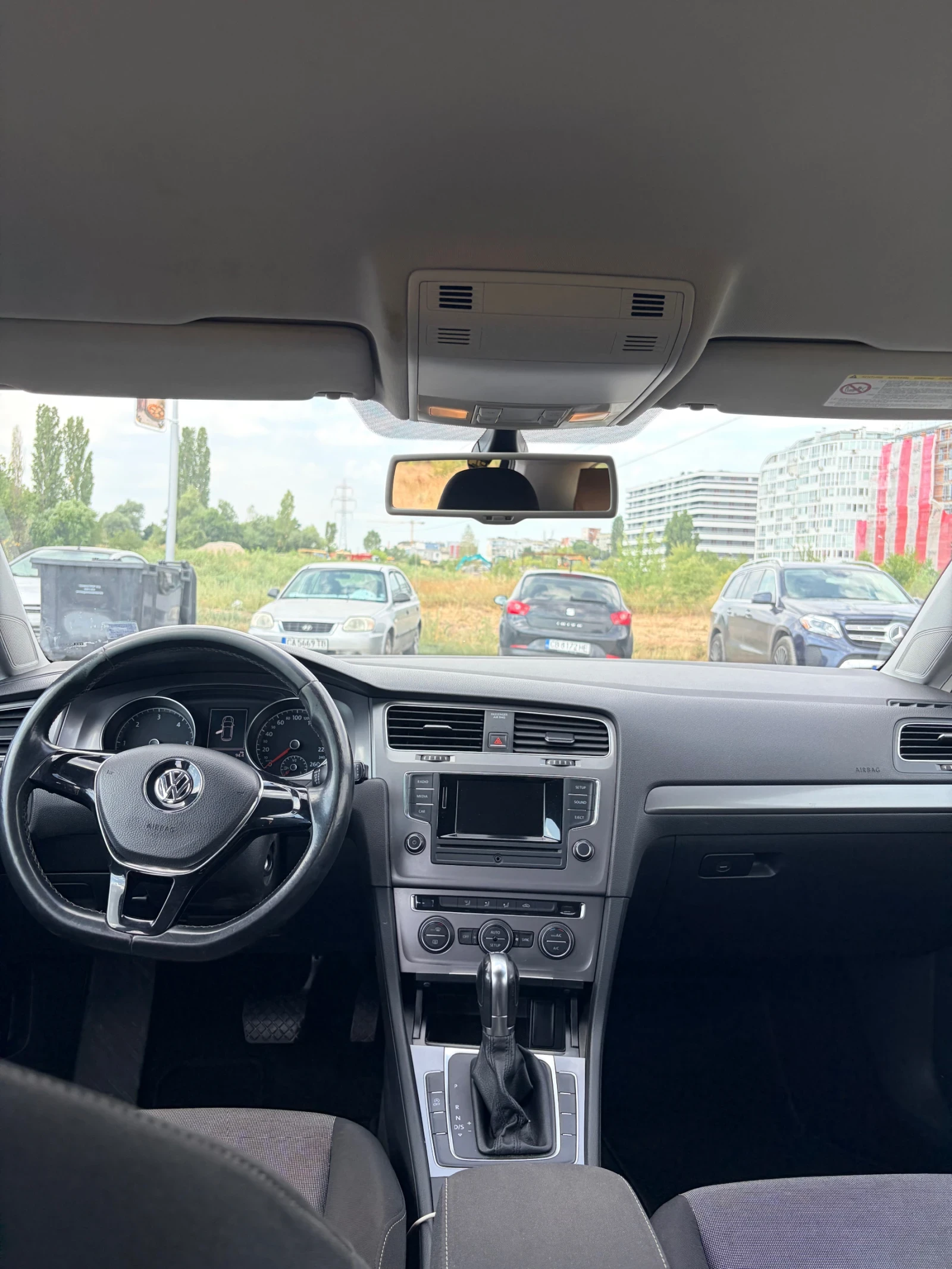 VW Golf, снимка 8 - Автомобили и джипове - 55652303