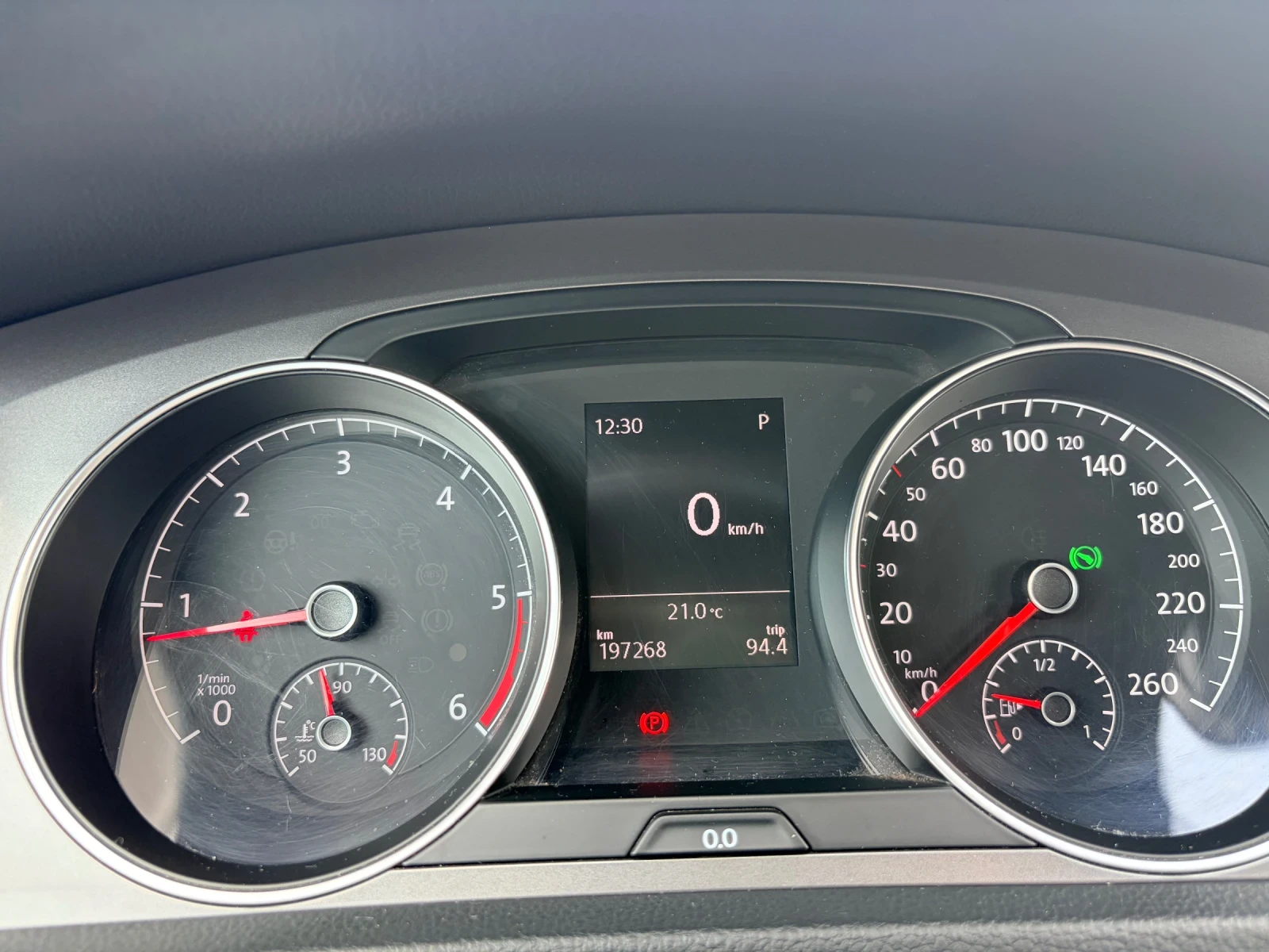 VW Golf, снимка 7 - Автомобили и джипове - 55652303