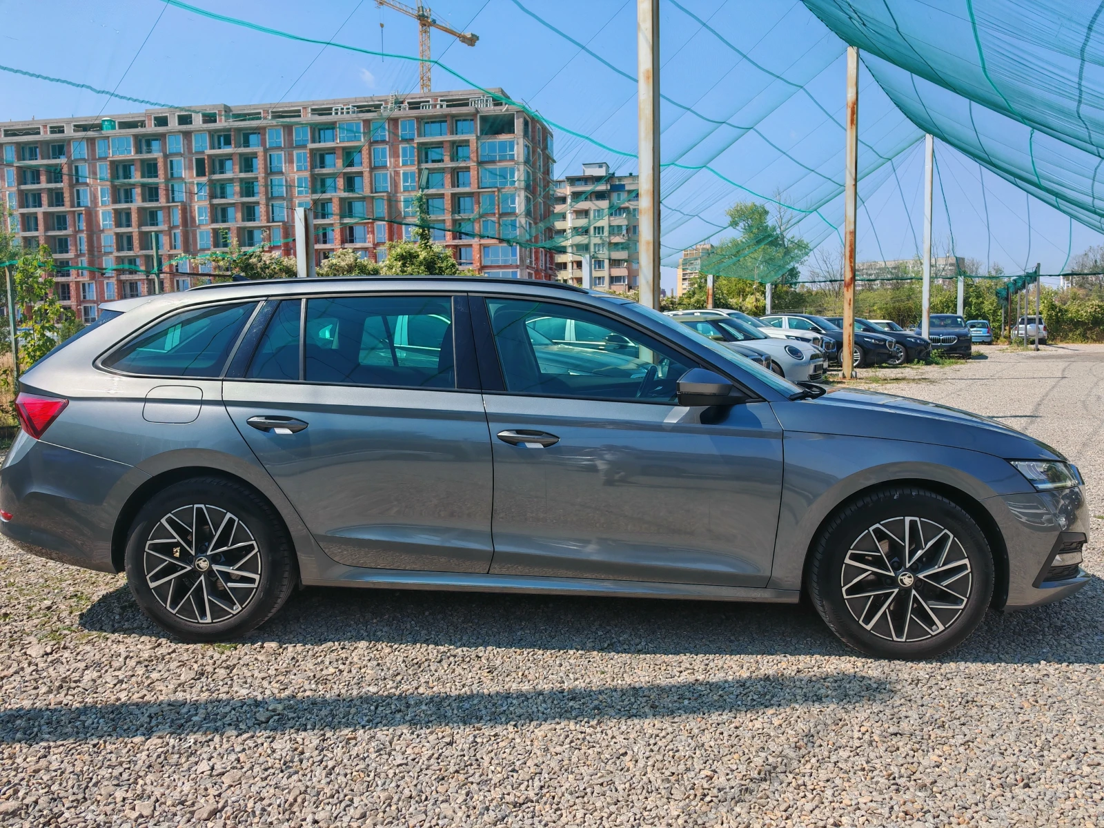 Skoda Octavia 2.0TDI , снимка 6 - Автомобили и джипове - 55928826