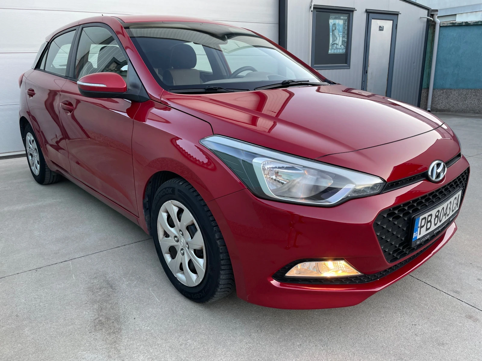 Hyundai I20 1.4i Auto, снимка 3 - Автомобили и джипове - 55982806
