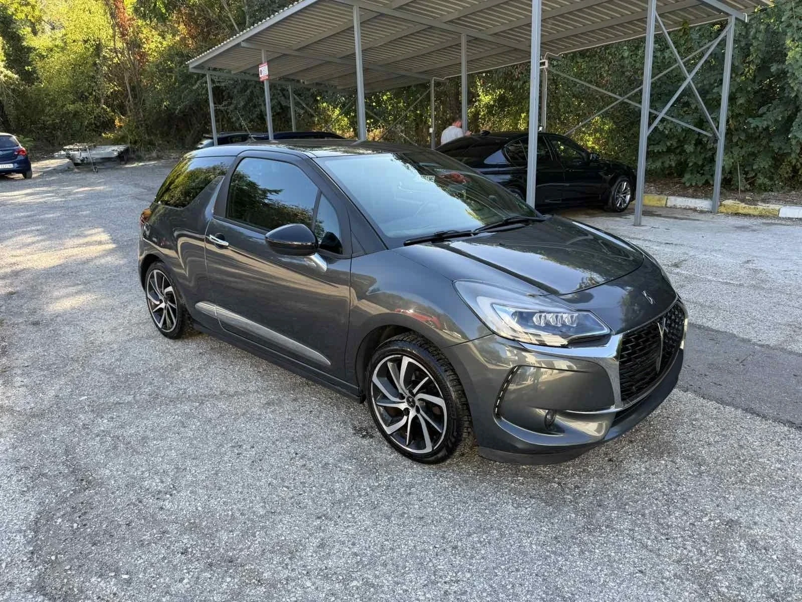 DS DS 3 1.2 110 кс., снимка 2 - Автомобили и джипове - 56347317