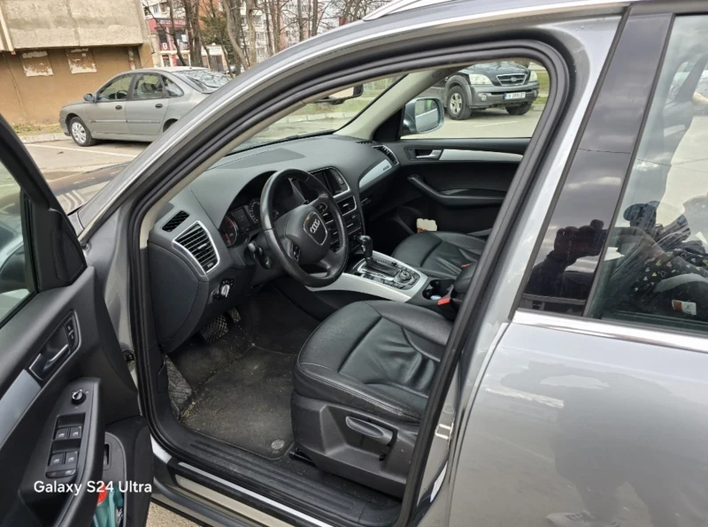 Audi Q5 2.0 TFSI, снимка 13 - Автомобили и джипове - 47324450