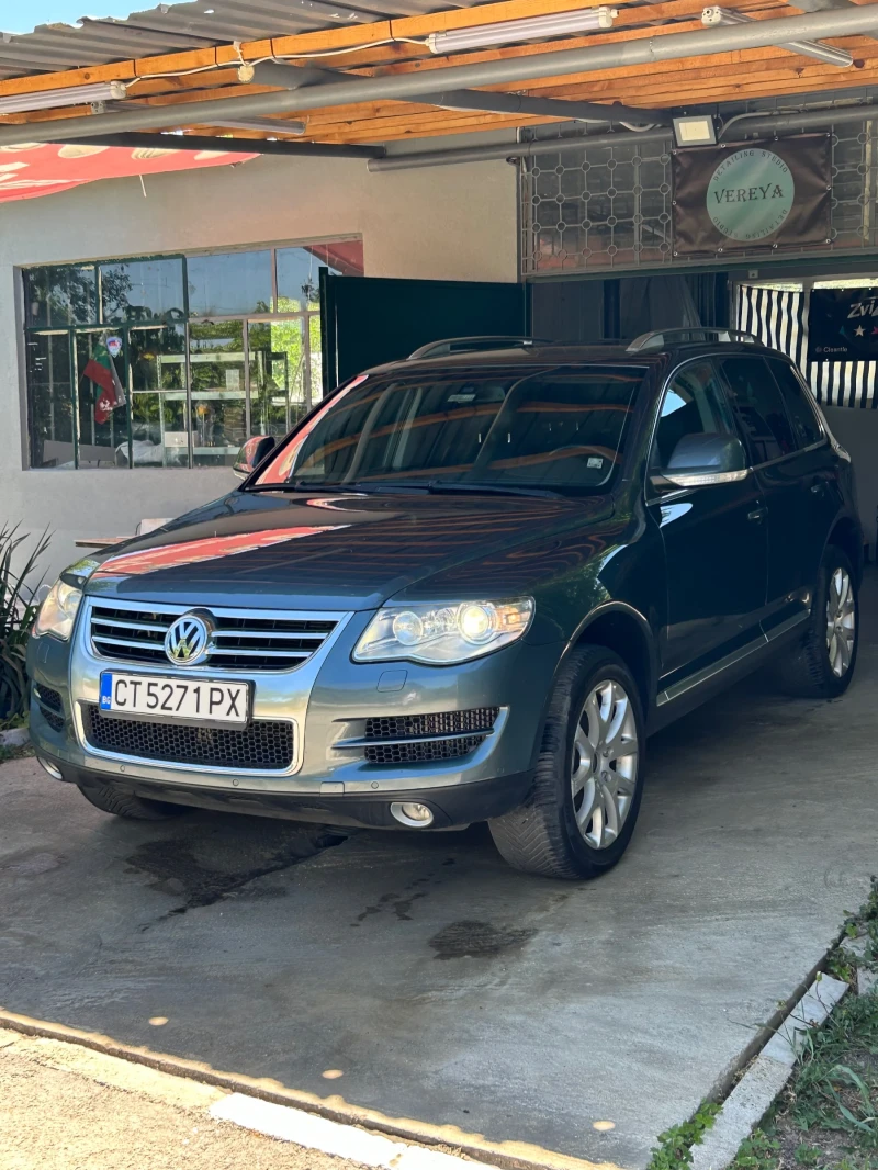 VW Touareg, снимка 1 - Автомобили и джипове - 47507424