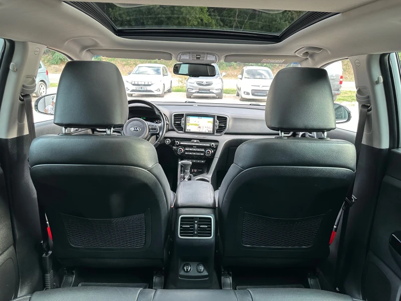 Kia Sportage 2.0CRDI* FULL* AVTOMAT* NAVI* 4WD, снимка 9 - Автомобили и джипове - 51254095