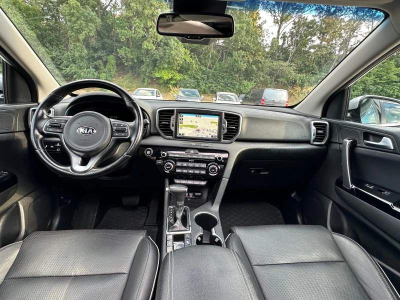 Kia Sportage 2.0CRDI* FULL* AVTOMAT* NAVI* 4WD, снимка 11 - Автомобили и джипове - 51254095