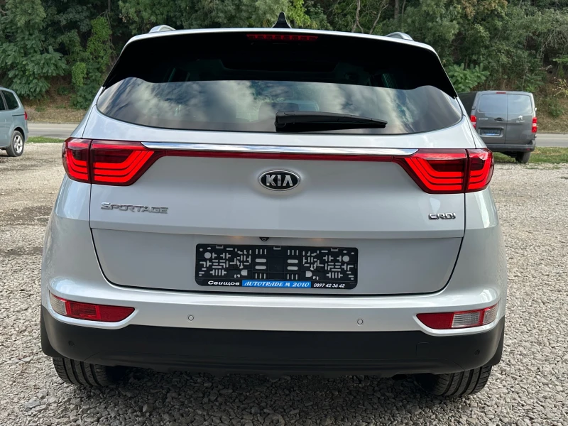 Kia Sportage 2.0CRDI* FULL* AVTOMAT* NAVI* 4WD, снимка 5 - Автомобили и джипове - 51254095