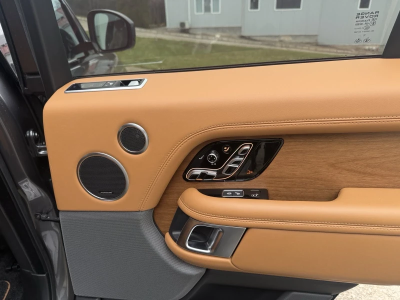 Land Rover Range rover 4TDV8 VOGUE AUTOBIOGRAPHY, снимка 16 - Автомобили и джипове - 52579075