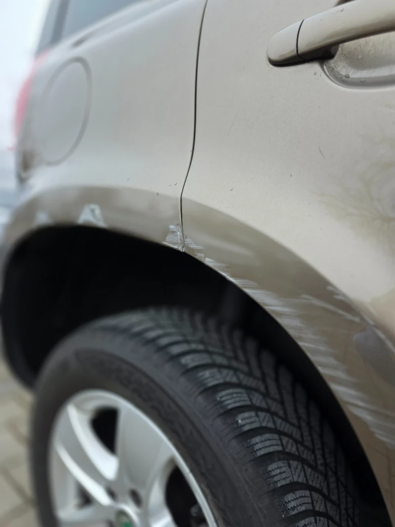 Skoda Yeti 1.2TSI , снимка 7 - Автомобили и джипове - 53181888