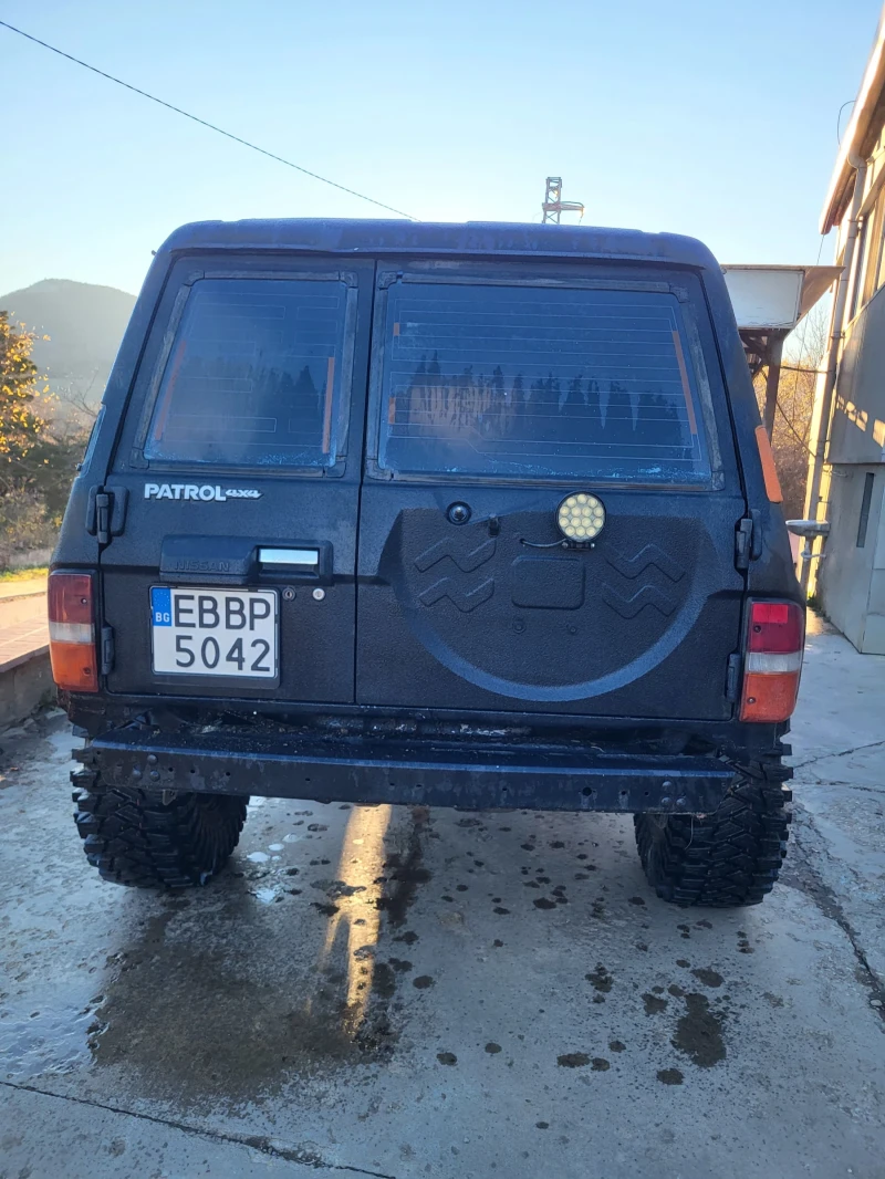 Nissan Patrol, снимка 5 - Автомобили и джипове - 53473469