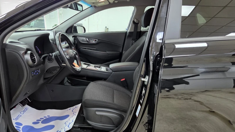 Hyundai Kona 64KWh/SOH100%/Blue Link, снимка 7 - Автомобили и джипове - 53571913