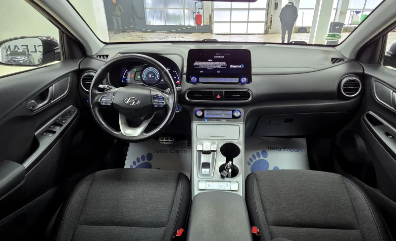 Hyundai Kona 64KWh/SOH100%/Blue Link, снимка 11 - Автомобили и джипове - 53571913